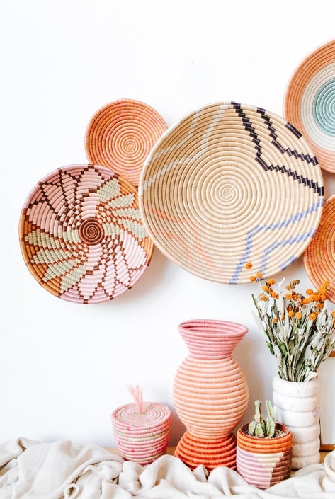 bowl wall hanging
