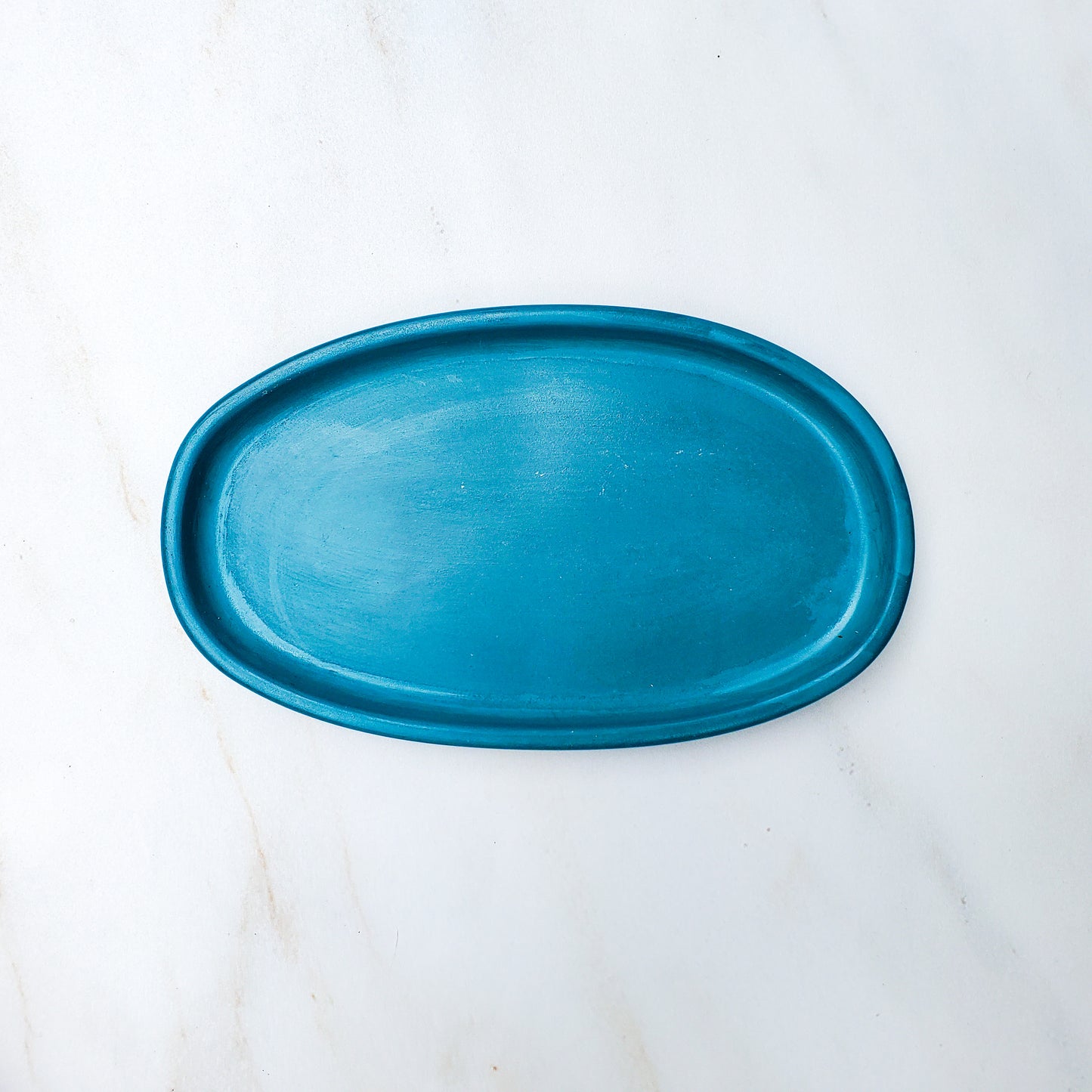 ocean blue oval tray